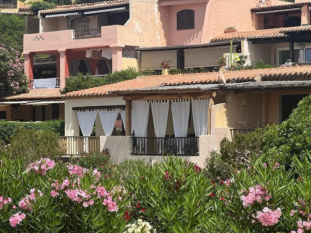 アパート Appartamento Residence Sul Porto ポルト・チェルボ